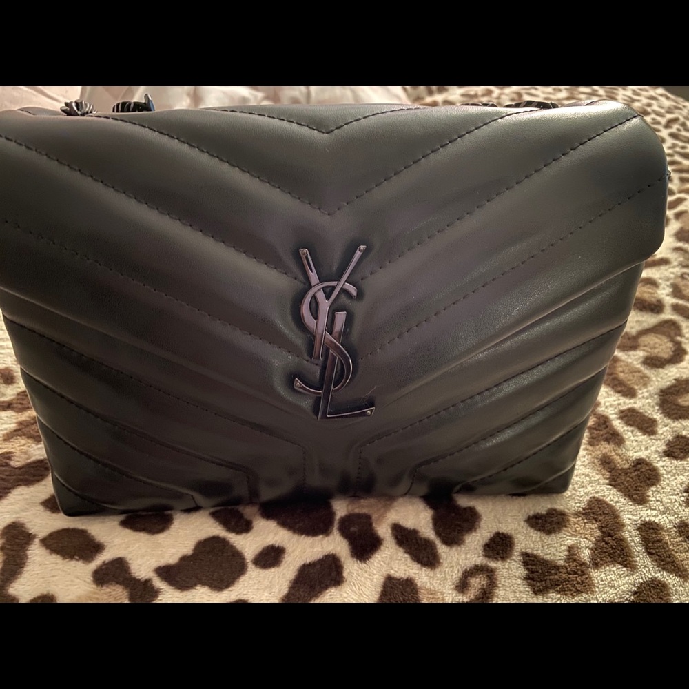Ysl lou lou